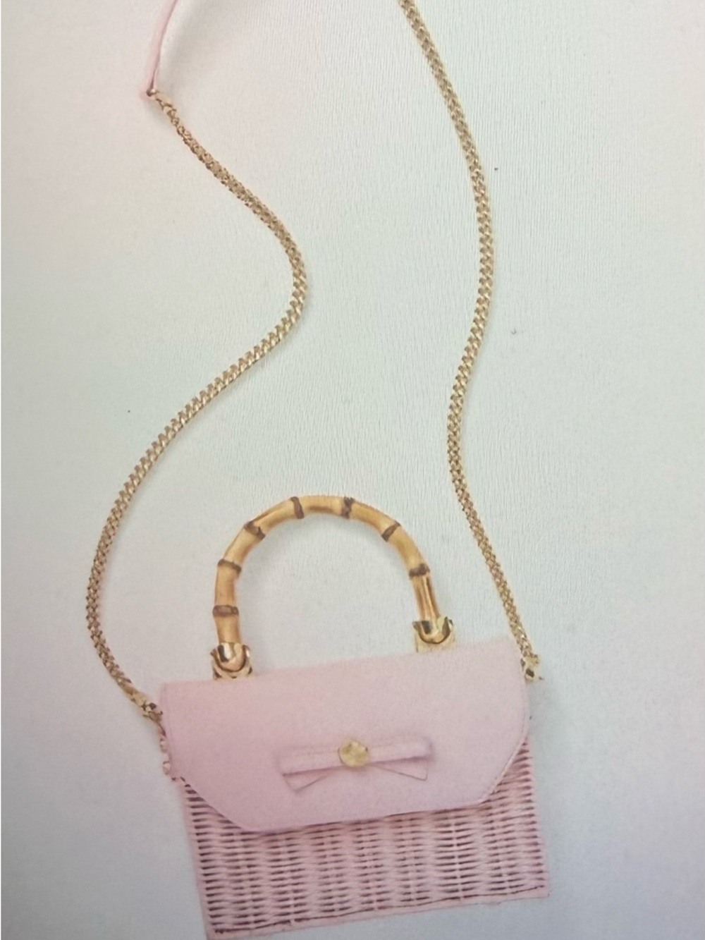 Lilly Pulitzer, NWT, SOLD OUT Pink muse Woven Crossbody Bag with Bamboo Handle - Picture 5 of 11